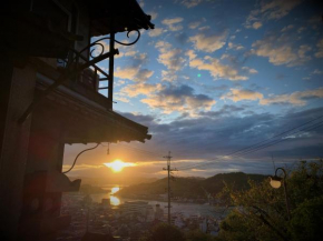  Onomichi Guest House Miharashi-tei  Ономити